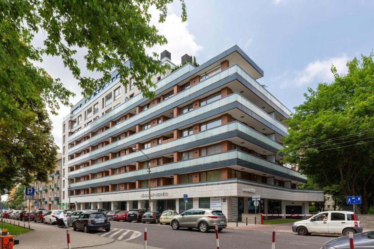 Modern Apartment With Pool Near Golden Terraces Warsaw Exterior photo